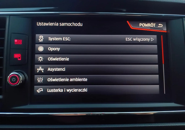 Seat Leon cena 67950 przebieg: 145630, rok produkcji 2019 z Łuków małe 631